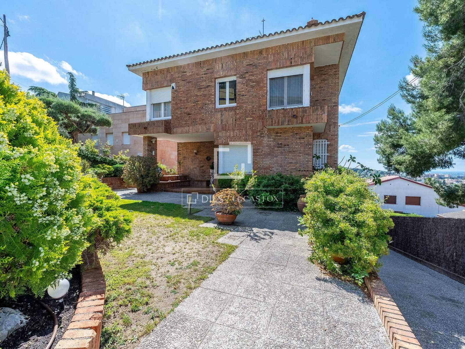 5 slaapkamer Villa te koop in Sant Just Desvern met garage - € 1.250.000 (Ref: 9841711)