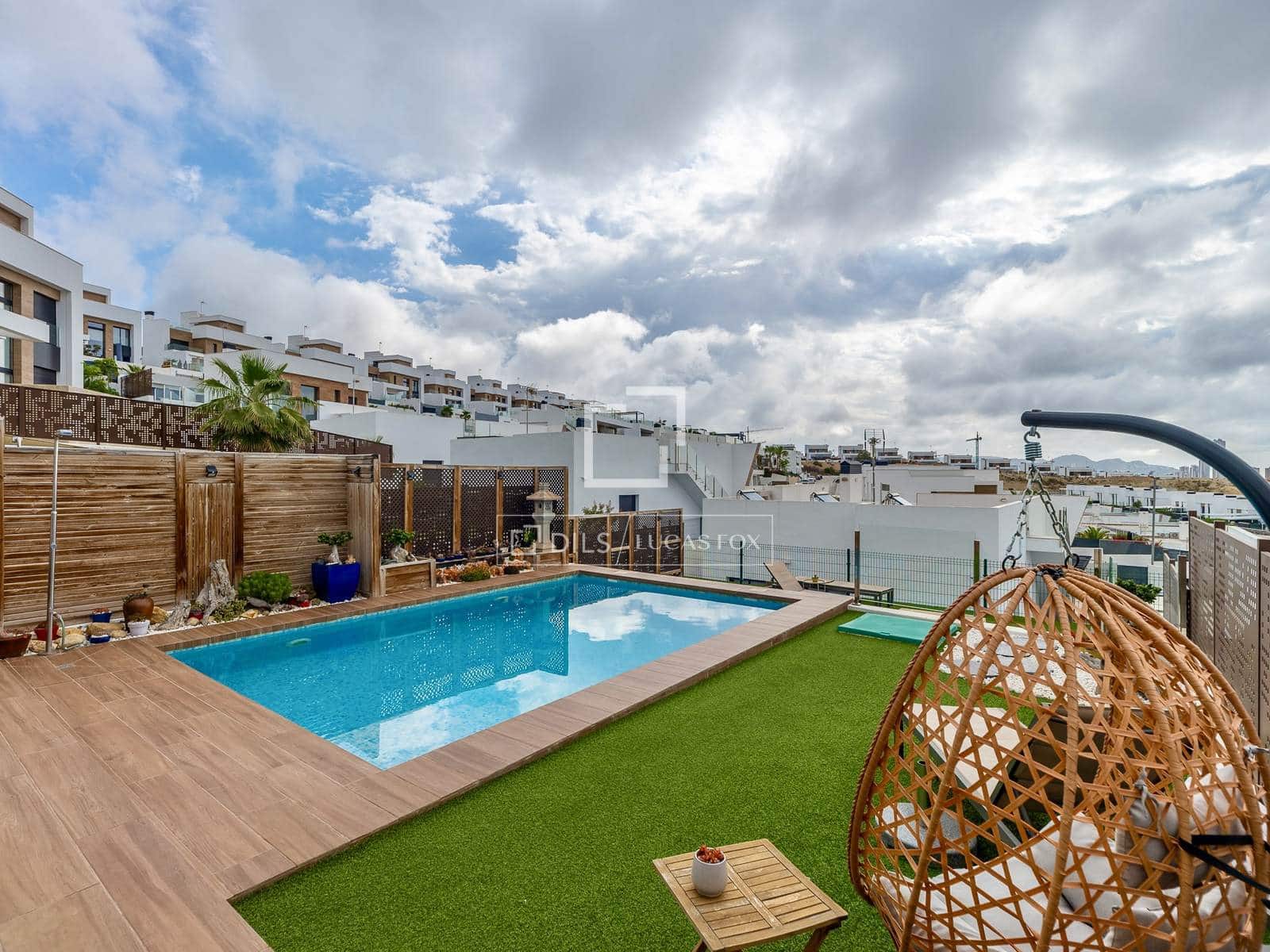 3 camera da letto Villa in vendita in Finestrat con piscina garage - 585.000 € (Rif: 9841801)
