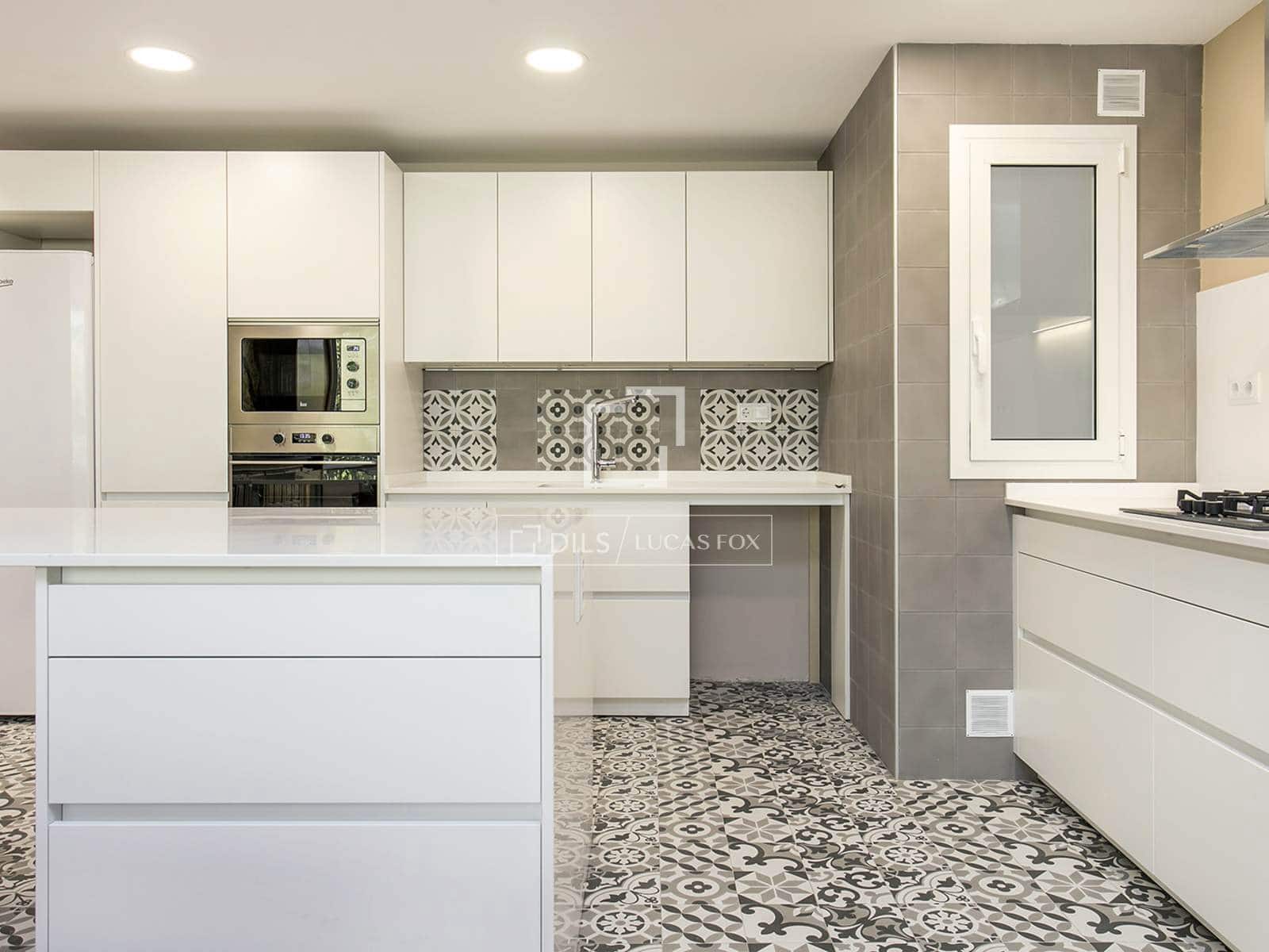 4 soverom Leilighet til salgs i Barcelona by - € 820 000 (Ref: 9841802)