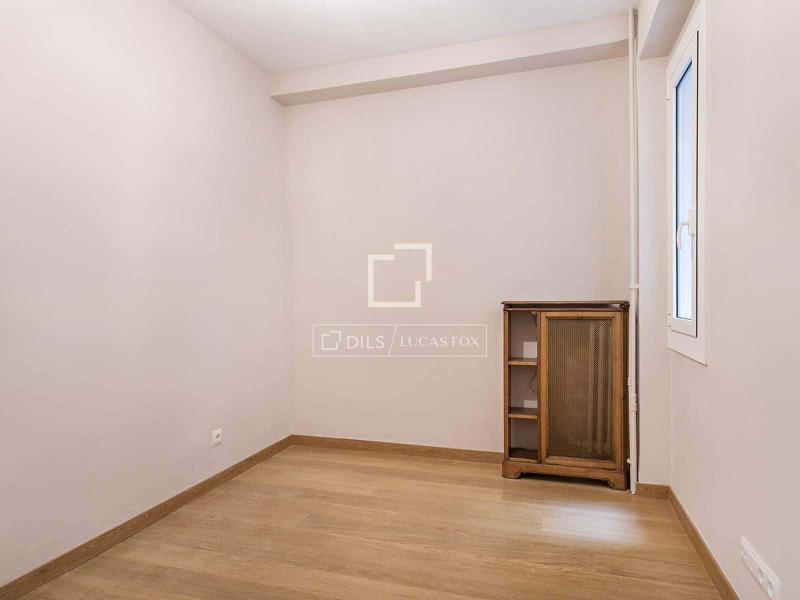4 soverom Leilighet til salgs i Barcelona by - € 820 000 (Ref: 9841802)