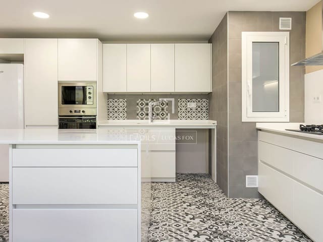4 soverom Leilighet til salgs i Barcelona by - € 820 000 (Ref: 9841802)