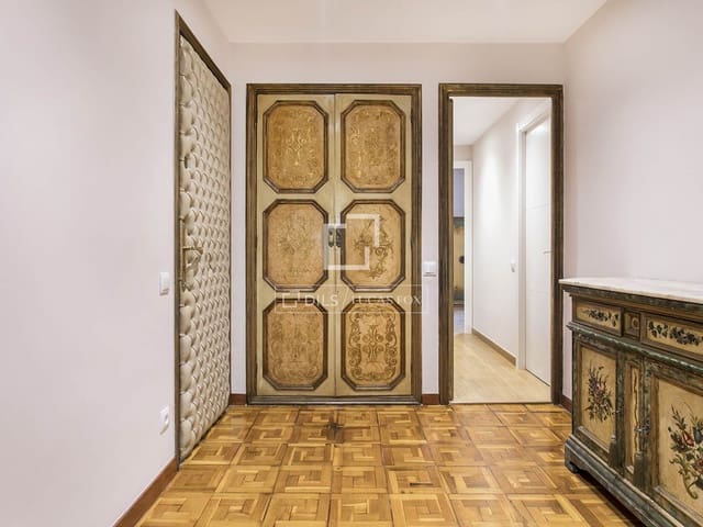 4 soverom Leilighet til salgs i Barcelona by - € 820 000 (Ref: 9841802)