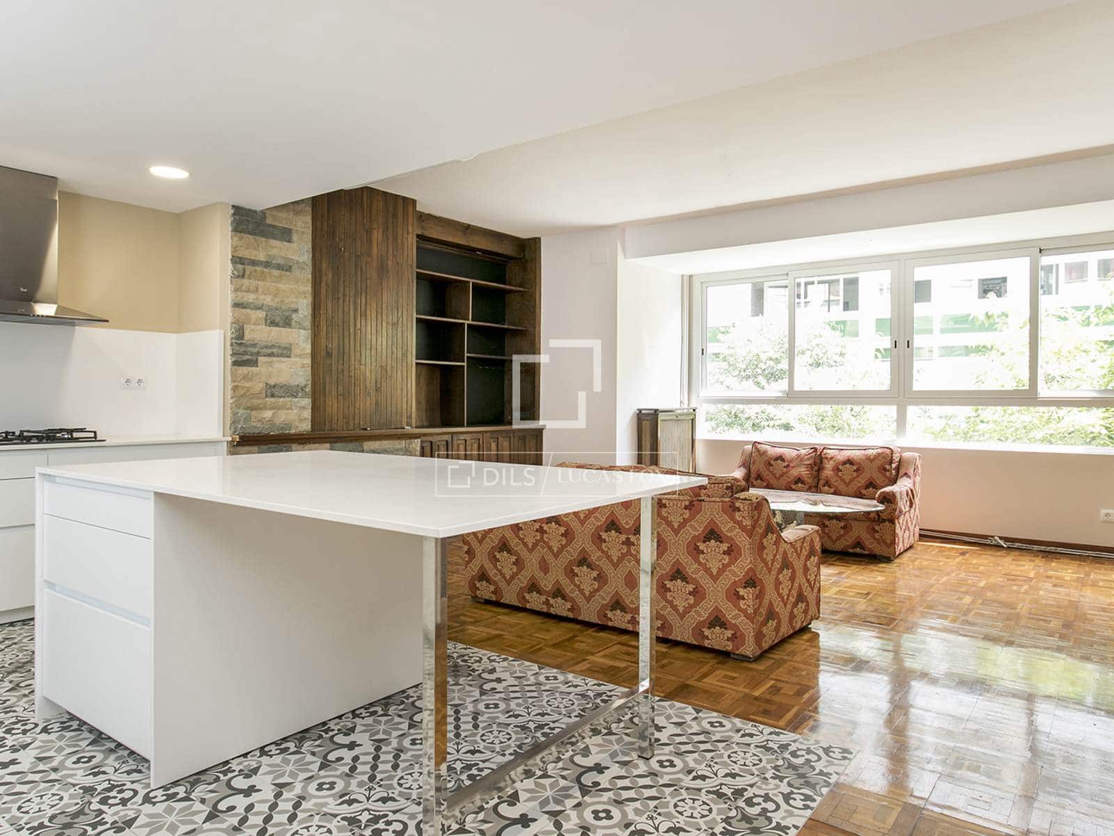 4 soverom Leilighet til salgs i Barcelona by - € 820 000 (Ref: 9841802)