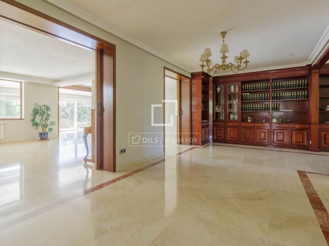 Chalet de 7 habitaciones en Pozuelo de Alarcón en venta con piscina garaje - 3.300.000 € (Ref: 9841921)