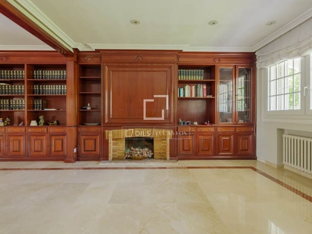 Chalet de 7 habitaciones en Pozuelo de Alarcón en venta con piscina garaje - 3.300.000 € (Ref: 9841921)