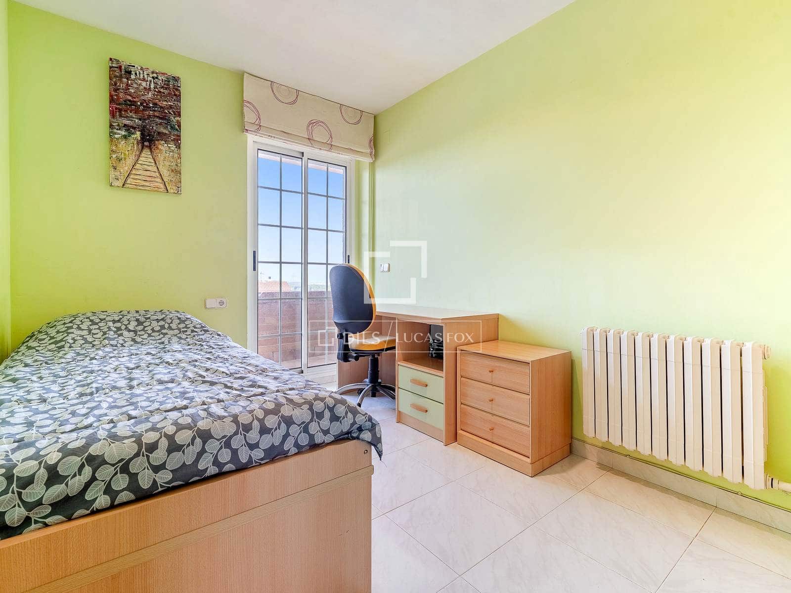 5 soverom Villa til salgs i La Secuita med svømmebasseng garasje - € 520 000 (Ref: 9844164)