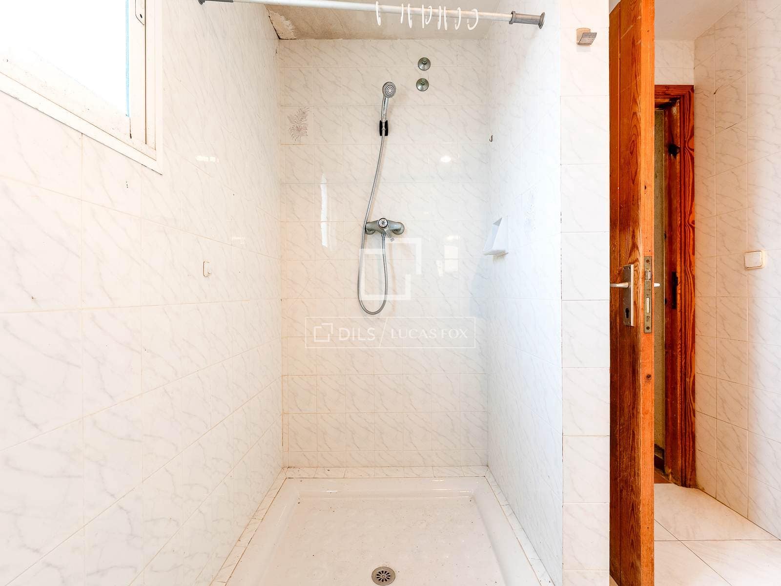 5 soverom Villa til salgs i La Secuita med svømmebasseng garasje - € 520 000 (Ref: 9844164)