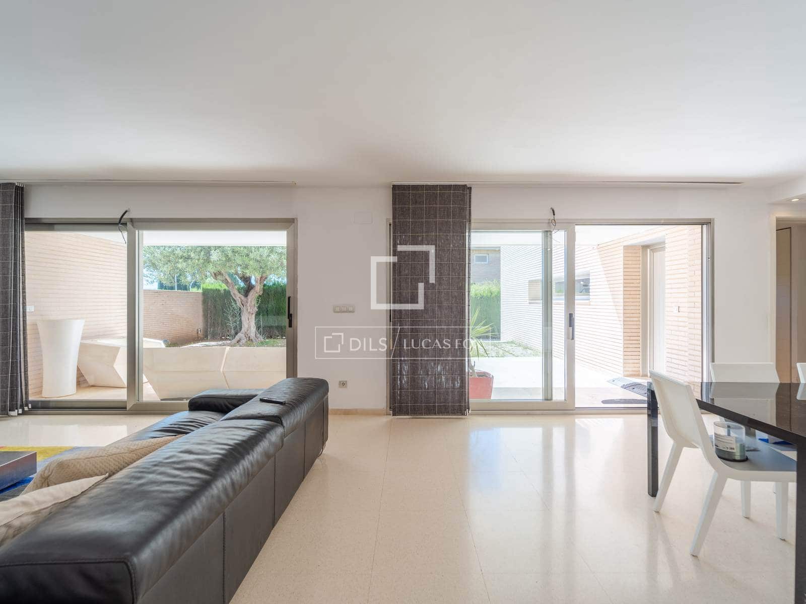 4 bedroom Villa for sale in Godella with pool garage - € 1,400,000 (Ref: 9844165)