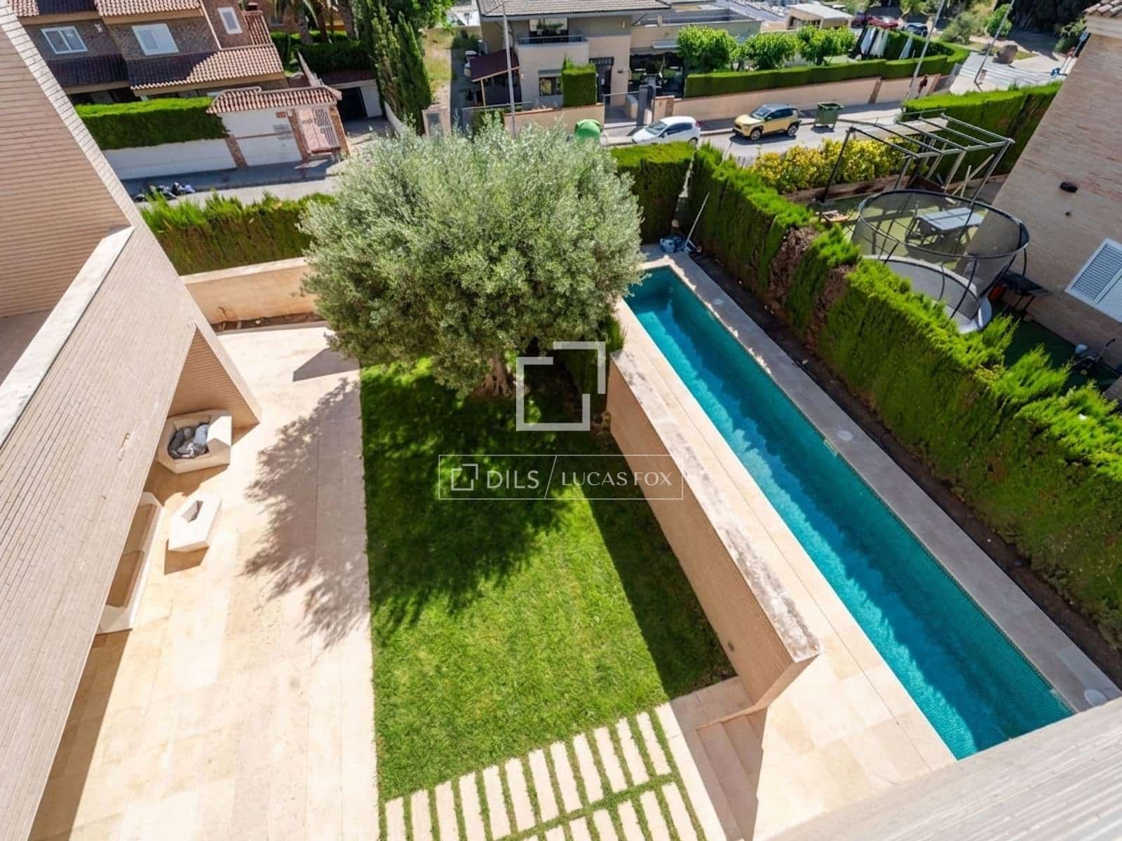 4 bedroom Villa for sale in Godella with pool garage - € 1,400,000 (Ref: 9844165)