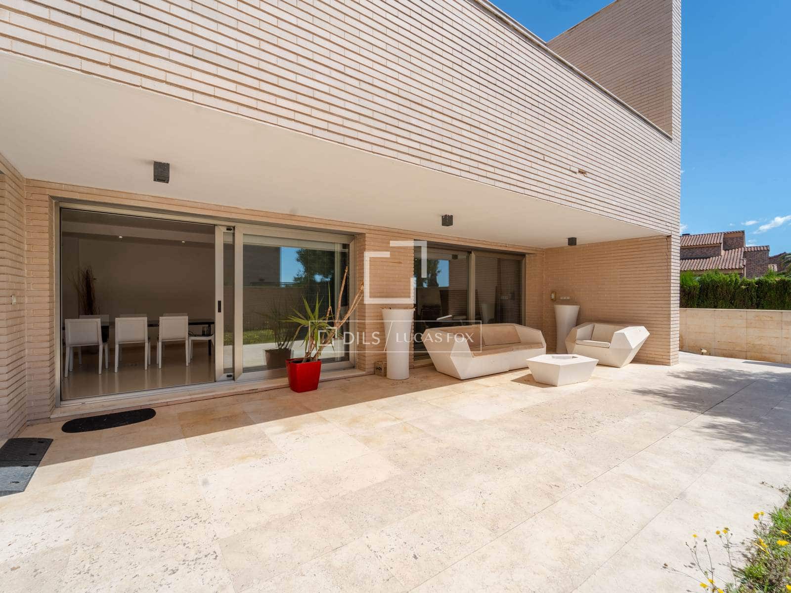 4 bedroom Villa for sale in Godella with pool garage - € 1,400,000 (Ref: 9844165)