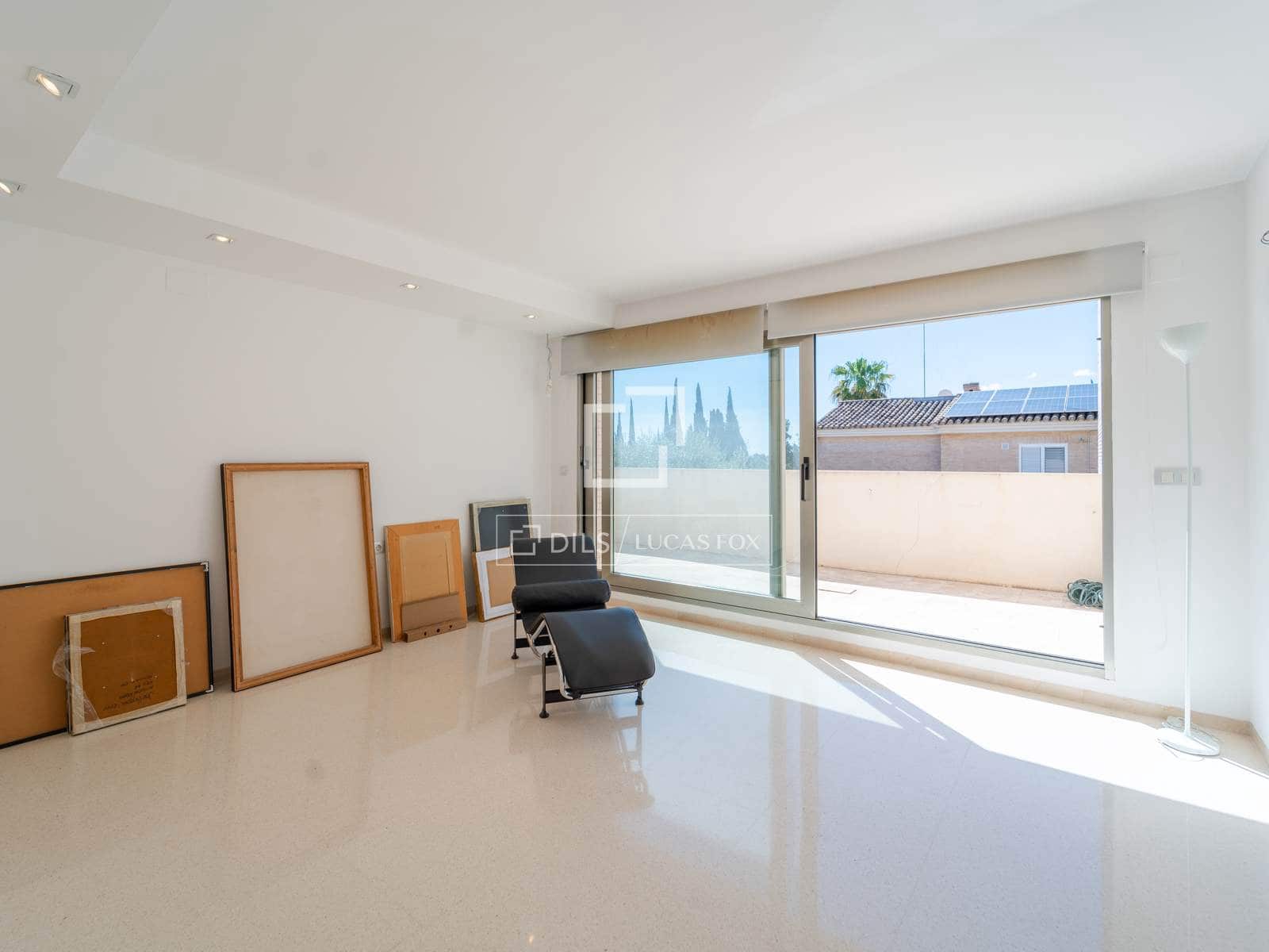 4 bedroom Villa for sale in Godella with pool garage - € 1,400,000 (Ref: 9844165)