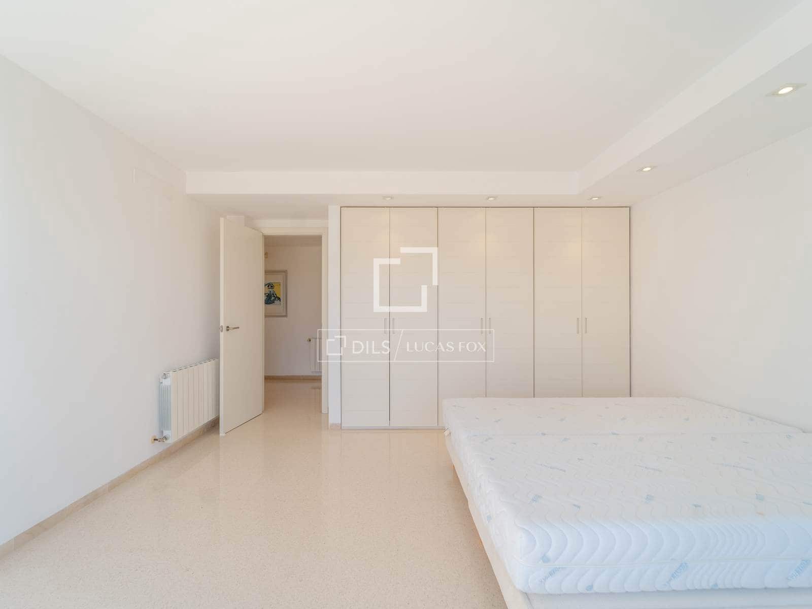4 bedroom Villa for sale in Godella with pool garage - € 1,400,000 (Ref: 9844165)