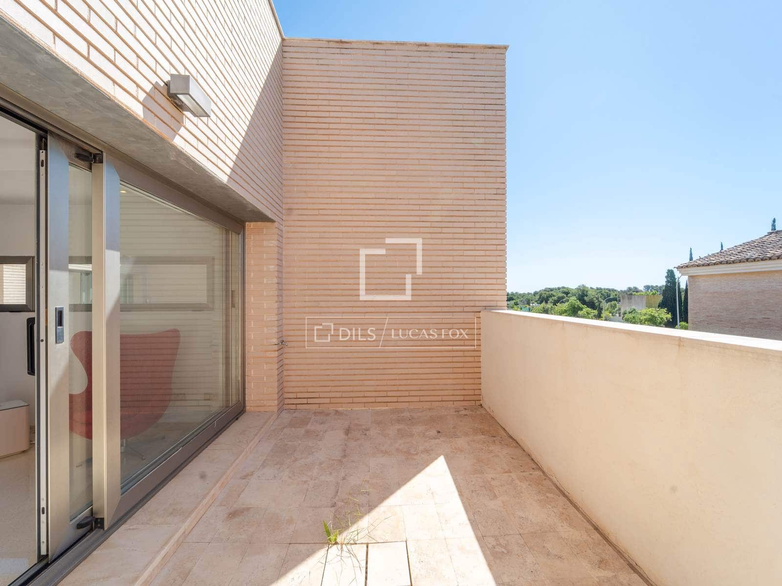 4 bedroom Villa for sale in Godella with pool garage - € 1,400,000 (Ref: 9844165)