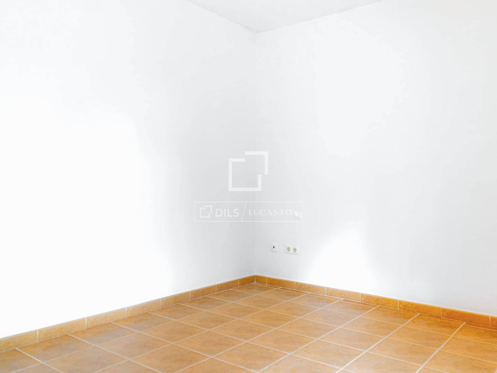 2 soveværelse Villa til salg i Tarragona by med swimmingpool garage - € 325.000 (Ref: 9844167)