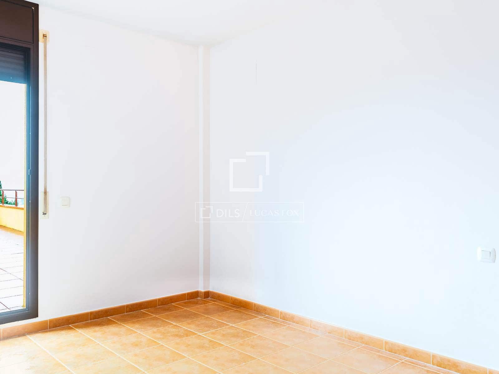 2 soveværelse Villa til salg i Tarragona by med swimmingpool garage - € 325.000 (Ref: 9844167)