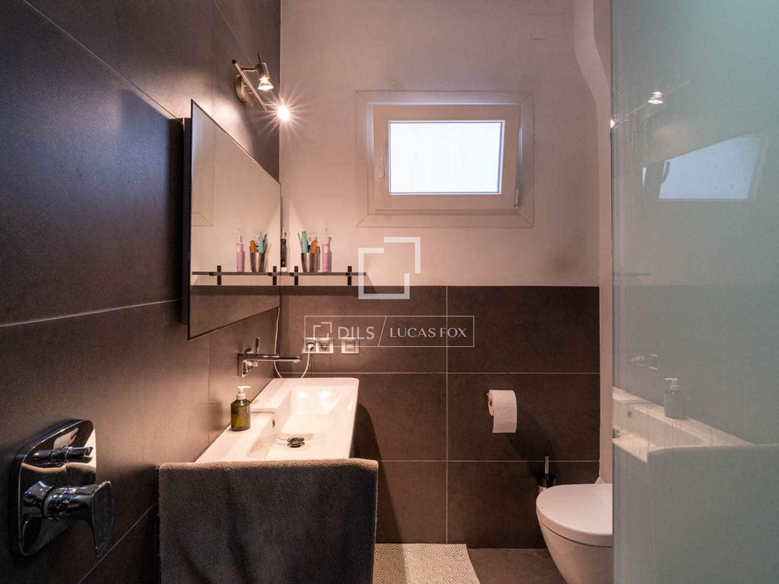2 bedroom Apartment for rent in Palma de Mallorca - € 2,500 (Ref: 9844372)