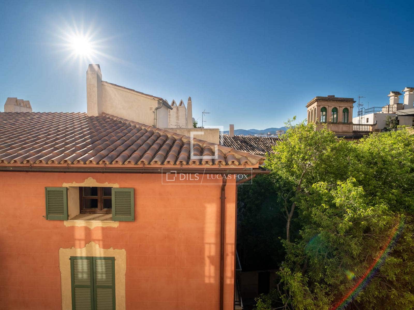 2 bedroom Apartment for rent in Palma de Mallorca - € 2,500 (Ref: 9844372)