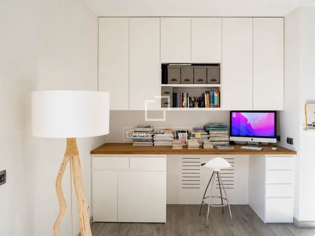 Apartamento de 2 habitaciones en Palma de Mallorca en alquiler - 2.500 € (Ref: 9844372)