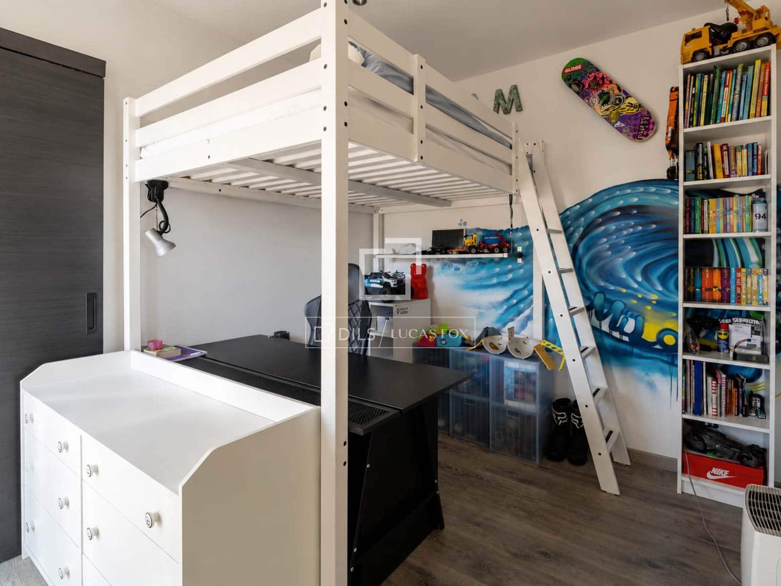 2 bedroom Apartment for rent in Palma de Mallorca - € 2,500 (Ref: 9844372)
