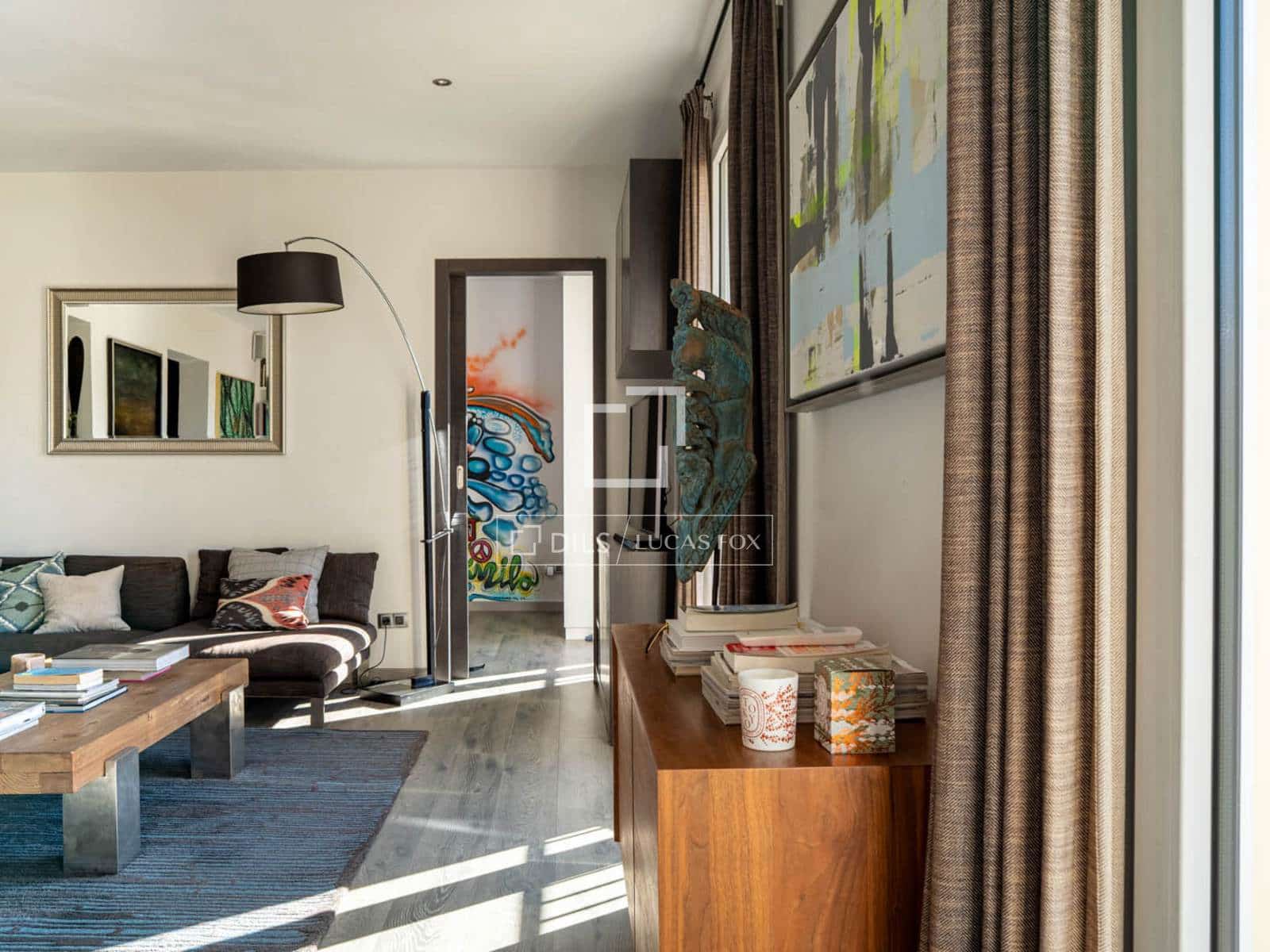 2 bedroom Apartment for rent in Palma de Mallorca - € 2,500 (Ref: 9844372)