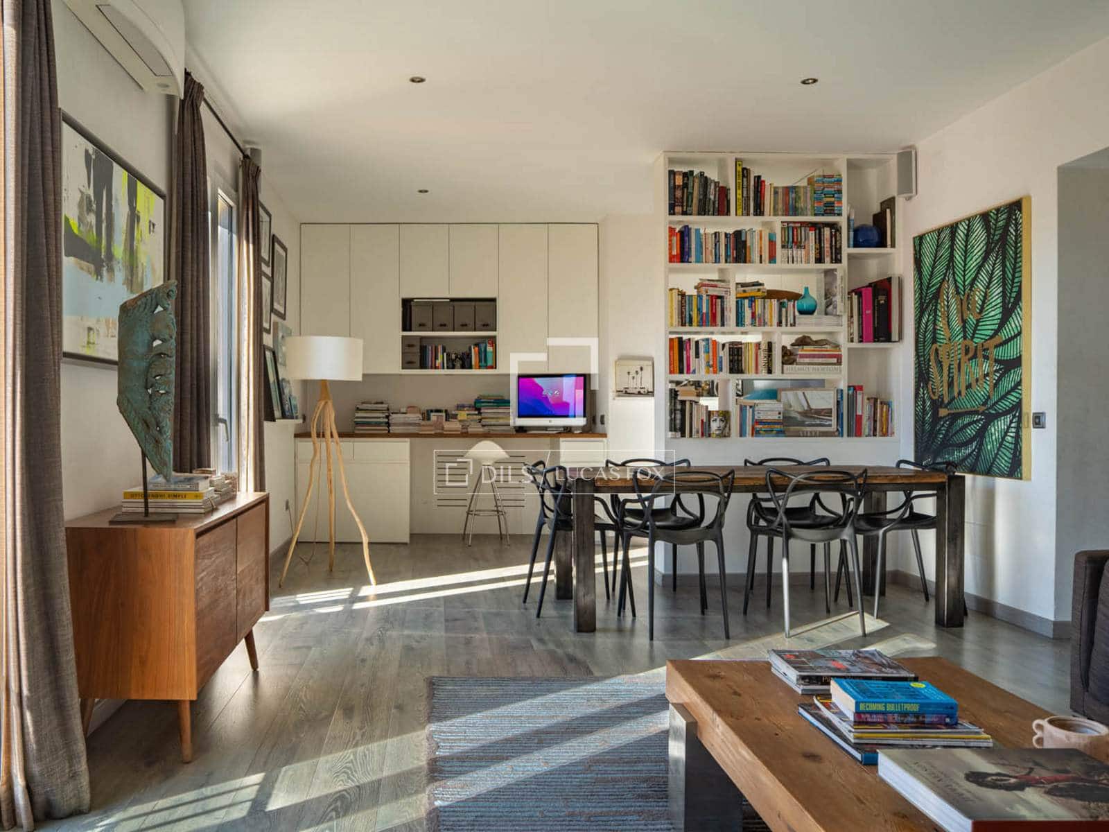 2 bedroom Apartment for rent in Palma de Mallorca - € 2,500 (Ref: 9844372)