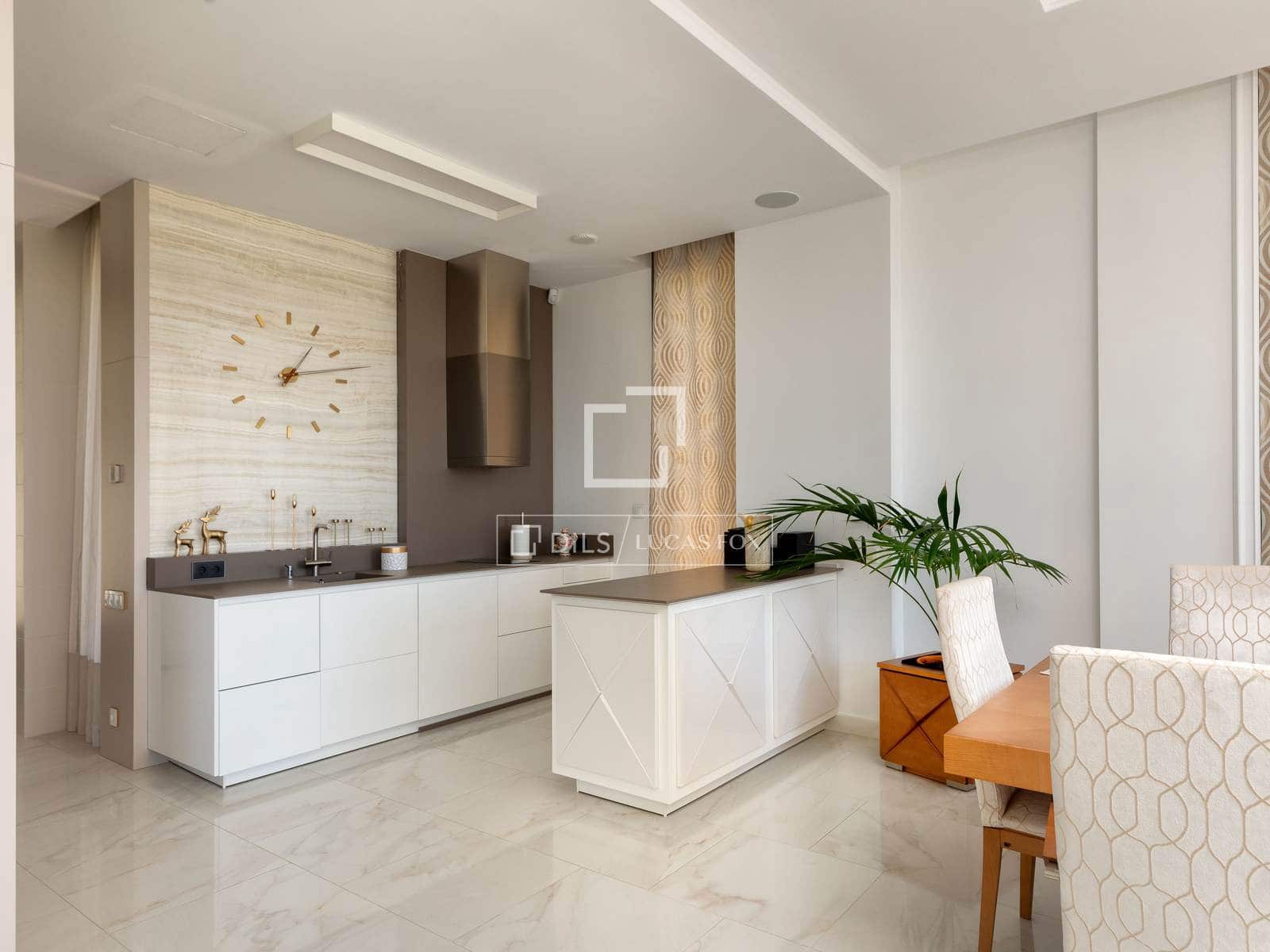 4 quarto Moradia para venda em Lloret de Mar com piscina garagem - 2 990 000 € (Ref: 9844462)