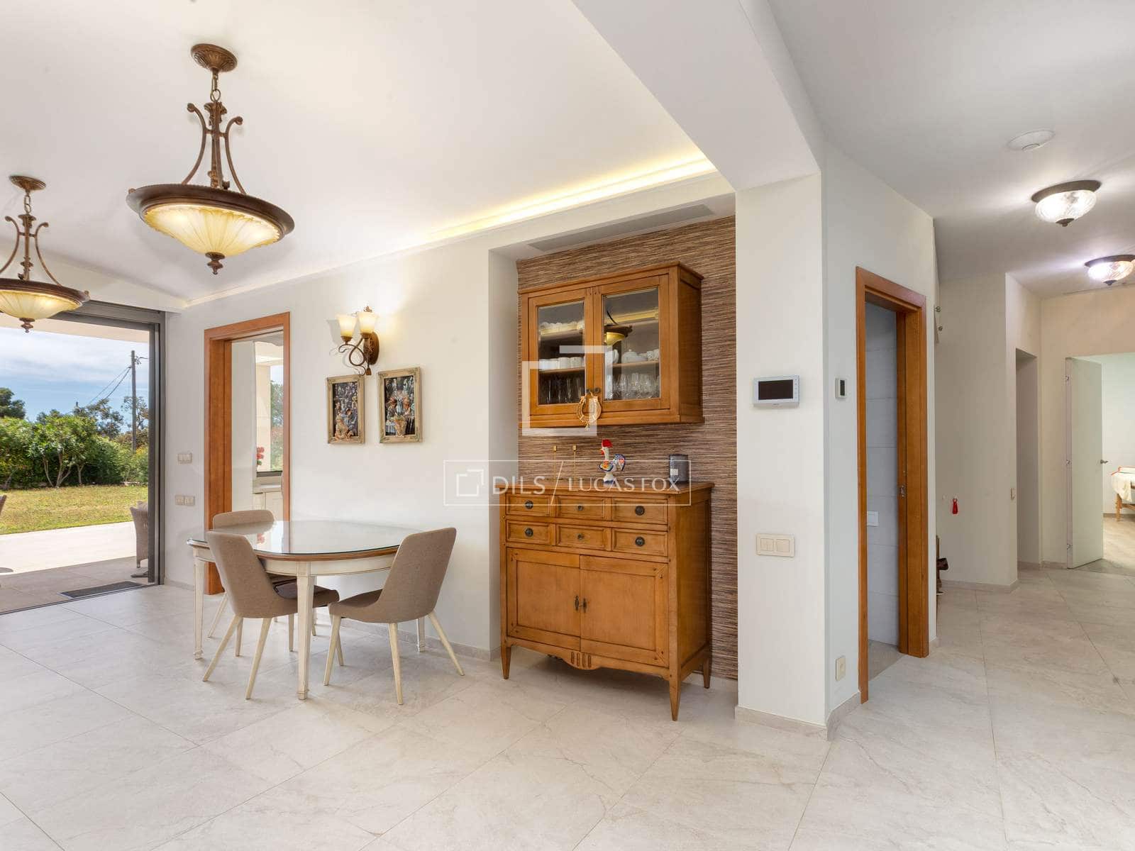 4 quarto Moradia para venda em Lloret de Mar com piscina garagem - 2 990 000 € (Ref: 9844462)