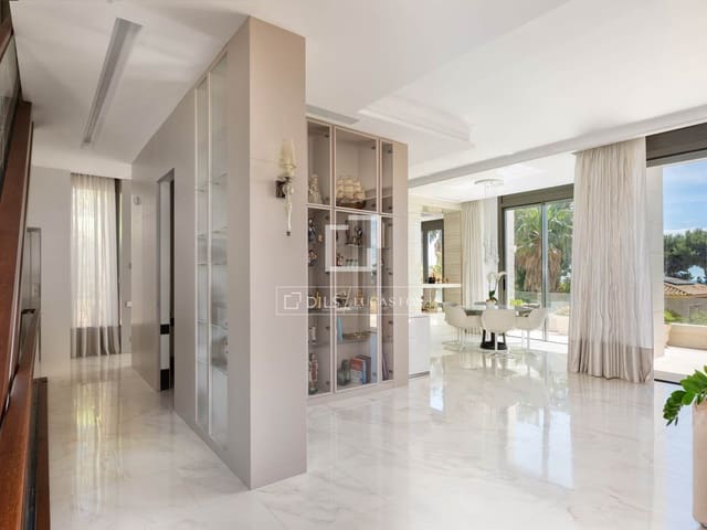 4 quarto Moradia para venda em Lloret de Mar com piscina garagem - 2 990 000 € (Ref: 9844462)