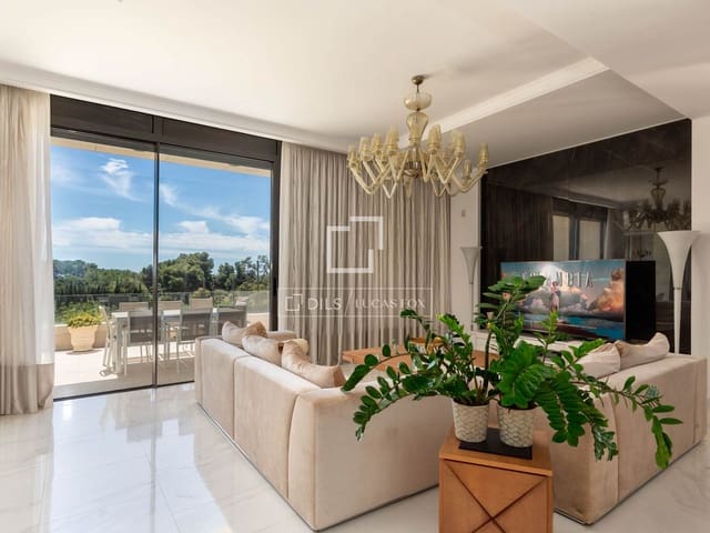 4 quarto Moradia para venda em Lloret de Mar com piscina garagem - 2 990 000 € (Ref: 9844462)
