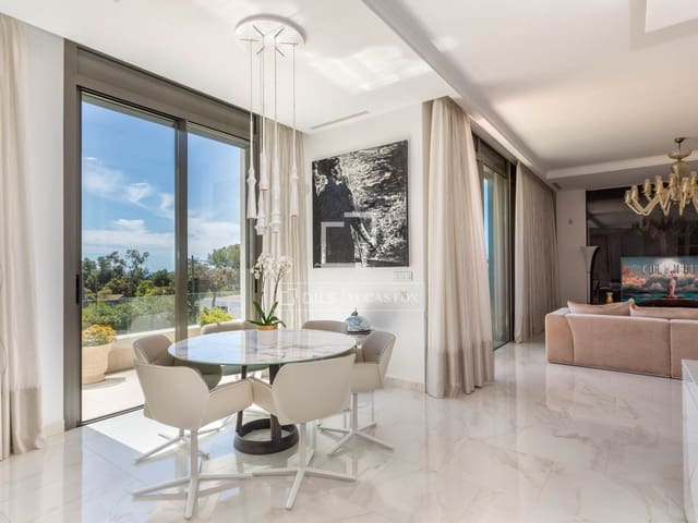 4 quarto Moradia para venda em Lloret de Mar com piscina garagem - 2 990 000 € (Ref: 9844462)