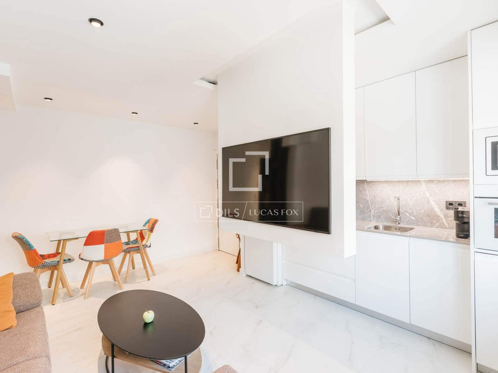 1 sypialnia Apartament do wynajęcia w Miasto Madryt - 1 750 € (Ref: 9844463)