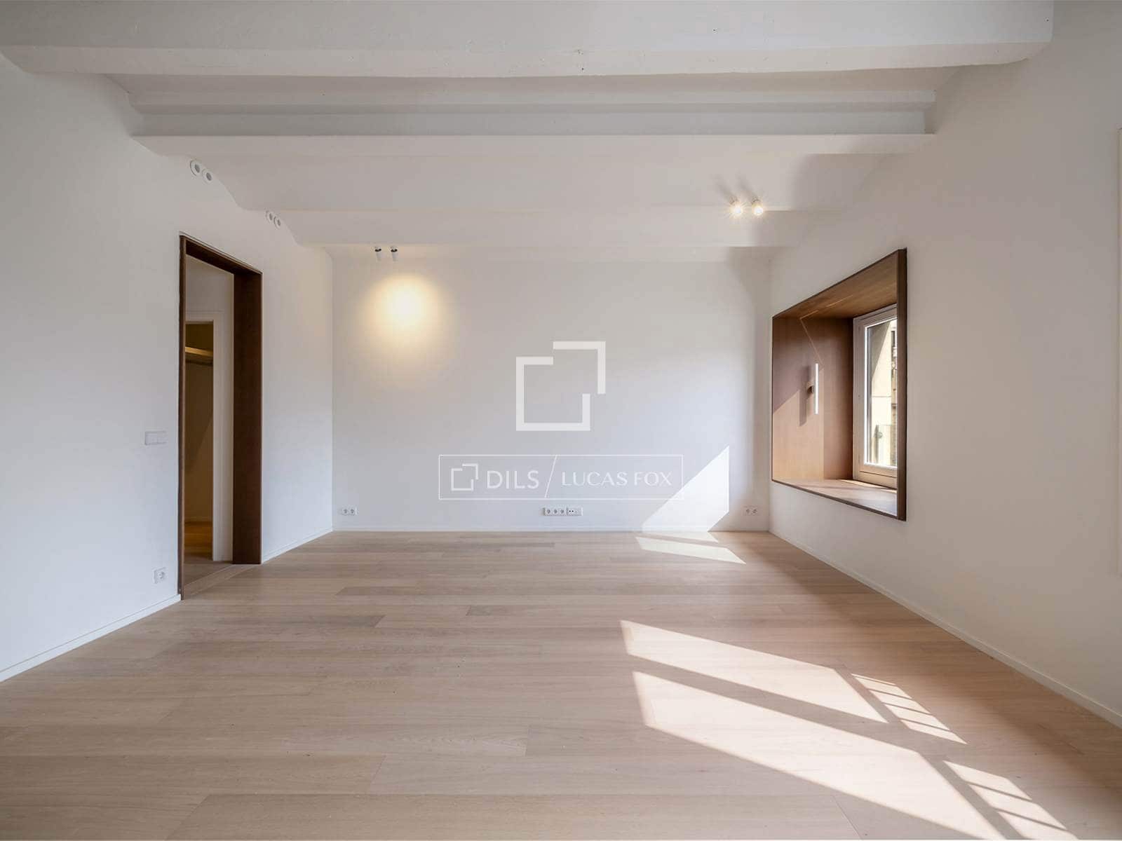 3 soveværelse Lejlighed til salg i Barcelona by - € 1.195.000 (Ref: 9844464)