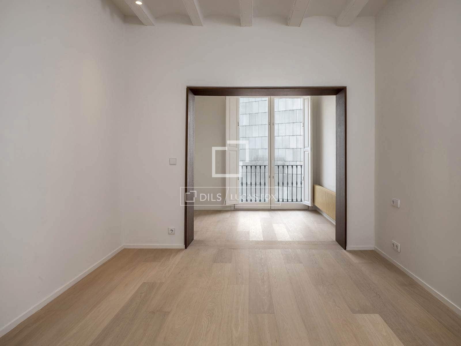 3 soveværelse Lejlighed til salg i Barcelona by - € 1.195.000 (Ref: 9844464)