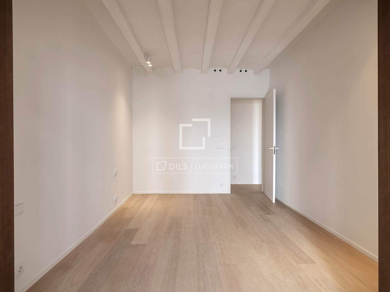 3 soveværelse Lejlighed til salg i Barcelona by - € 1.195.000 (Ref: 9844464)