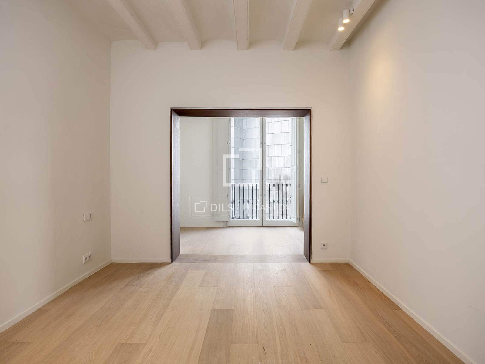 3 soveværelse Lejlighed til salg i Barcelona by - € 1.195.000 (Ref: 9844464)