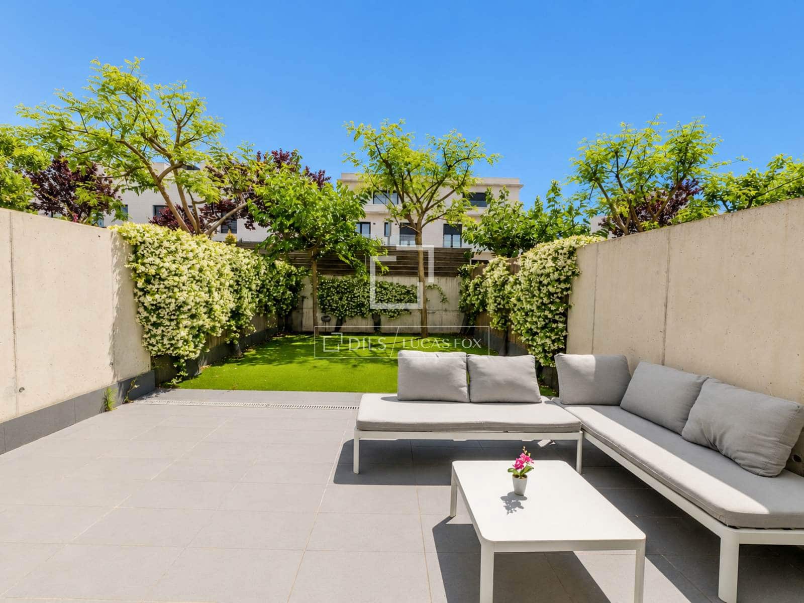 4 bedroom Villa for sale in Sitges with garage - € 895,000 (Ref: 9844465)
