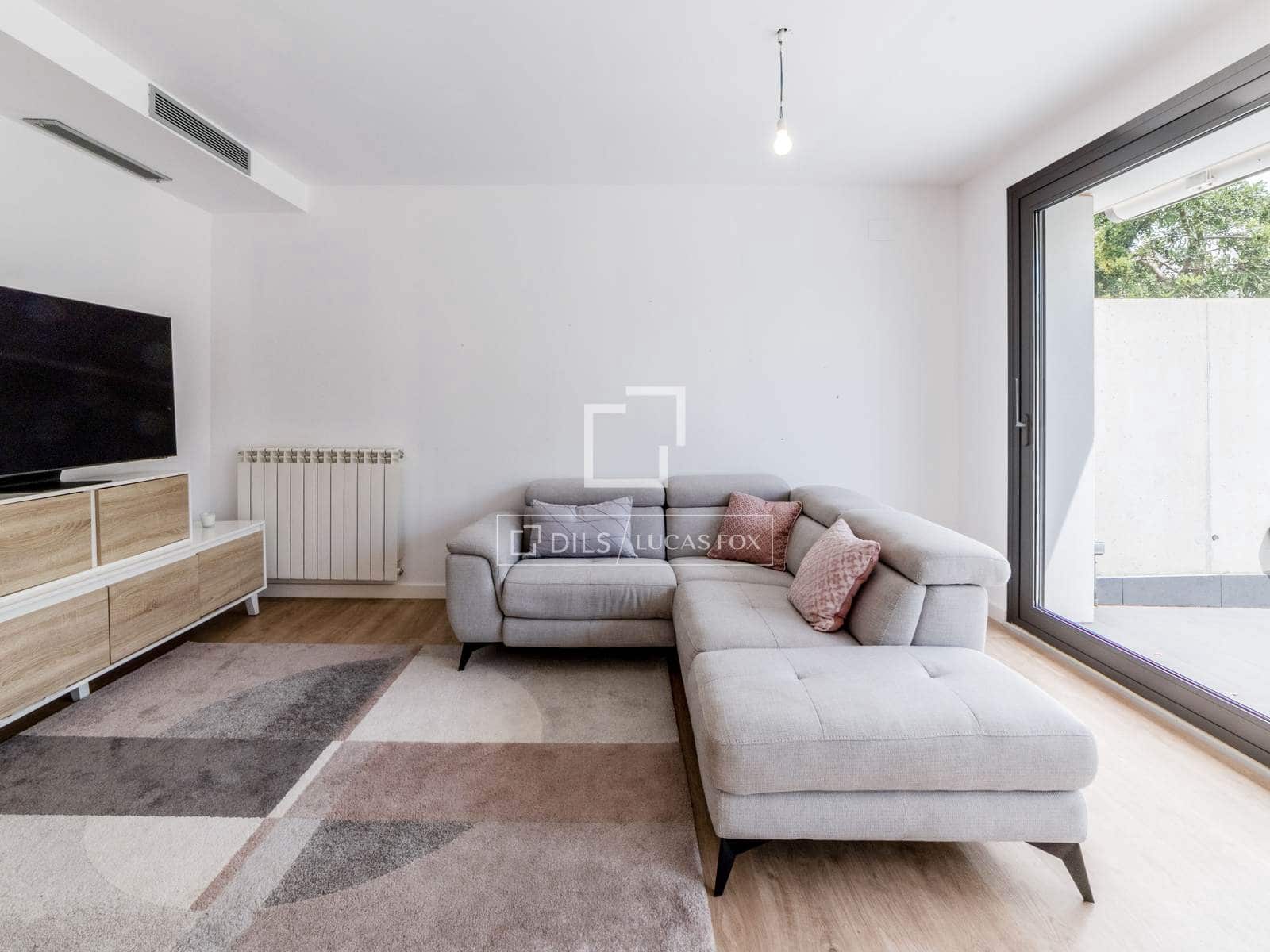4 bedroom Villa for sale in Sitges with garage - € 895,000 (Ref: 9844465)