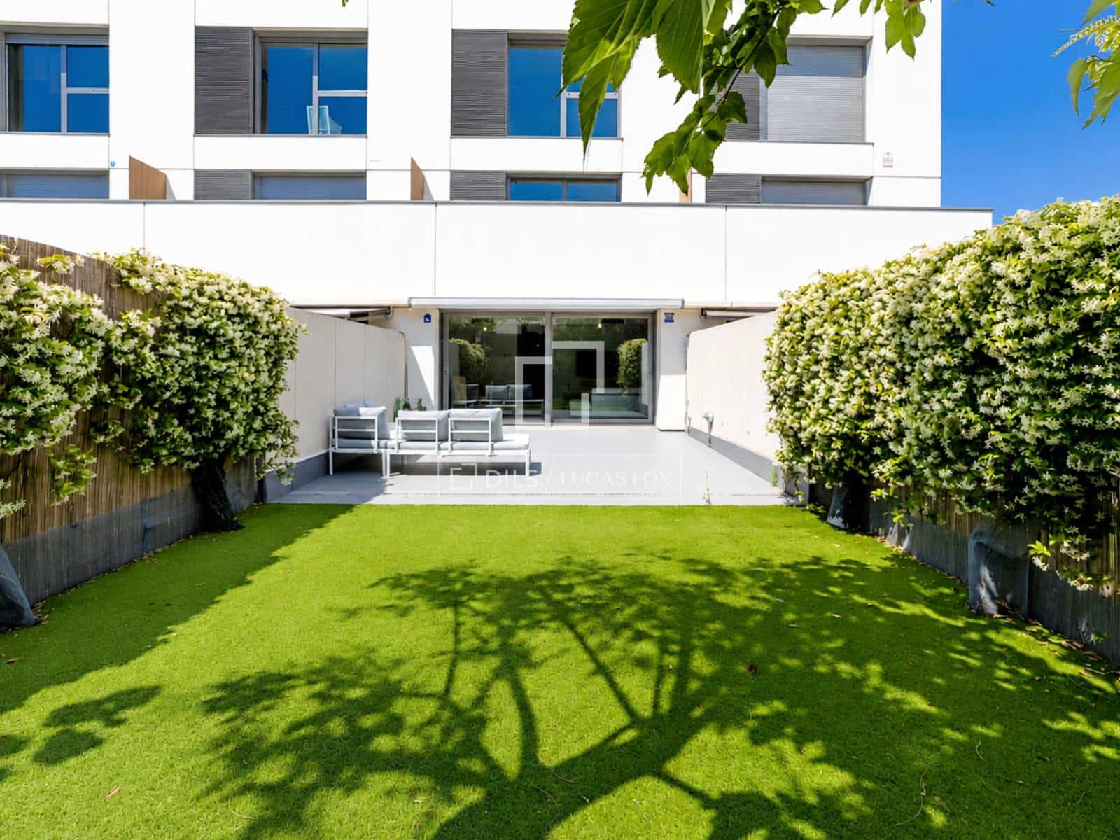 4 bedroom Villa for sale in Sitges with garage - € 895,000 (Ref: 9844465)