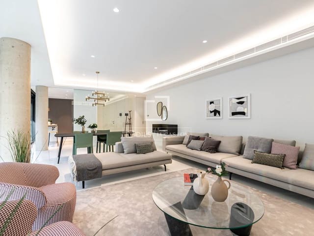 3 soveværelse Lejlighed til salg i Barcelona by med swimmingpool garage - € 1.375.000 (Ref: 9844545)