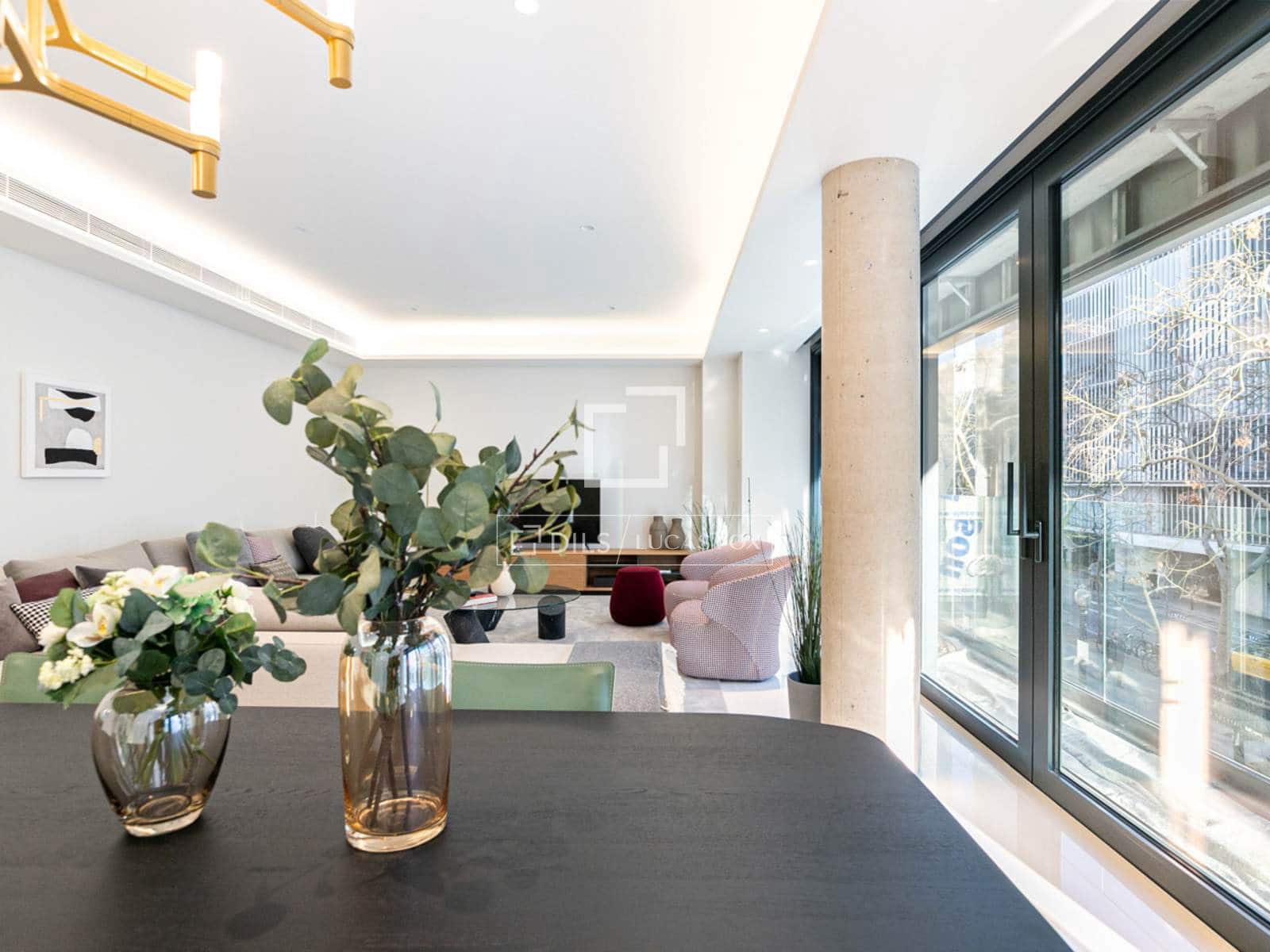 3 soveværelse Lejlighed til salg i Barcelona by med swimmingpool garage - € 1.375.000 (Ref: 9844545)
