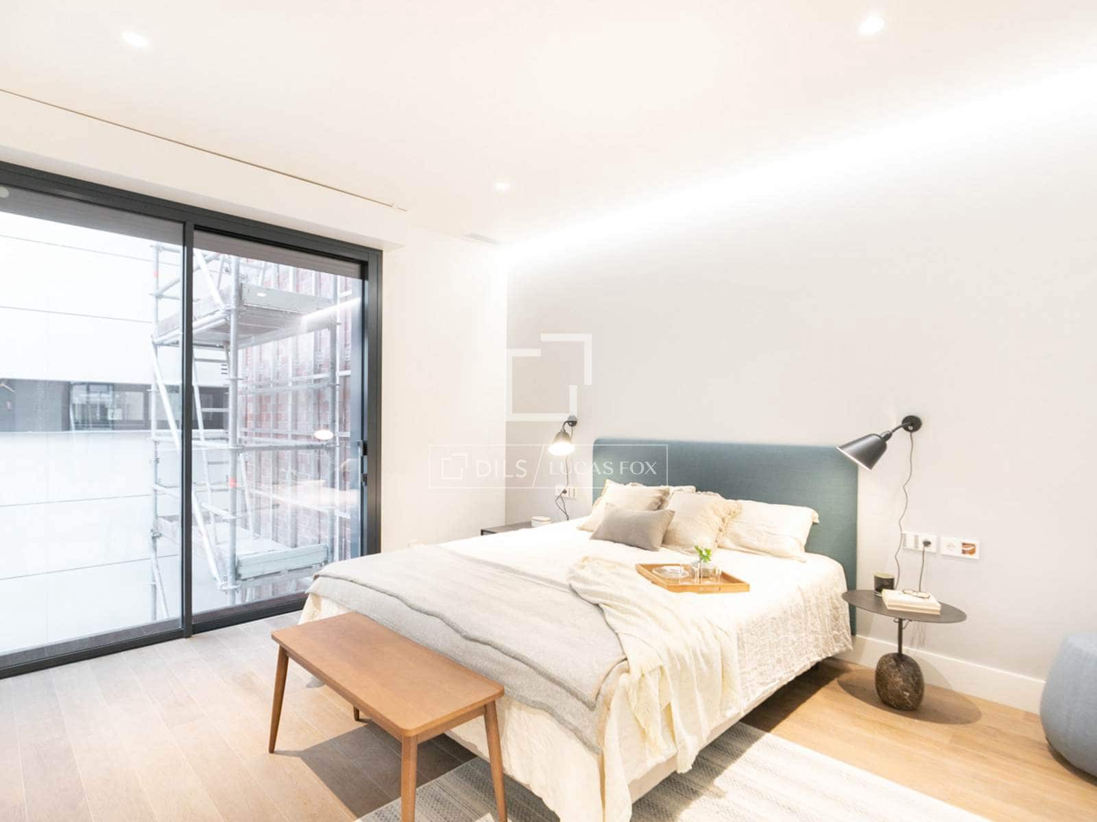 3 soveværelse Lejlighed til salg i Barcelona by med swimmingpool garage - € 1.375.000 (Ref: 9844545)