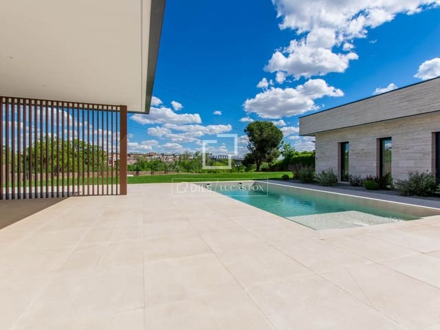 5 slaapkamer Villa te koop in Boadilla del Monte met zwembad garage - € 4.500.000 (Ref: 9844546)