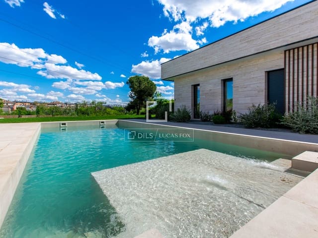 5 slaapkamer Villa te koop in Boadilla del Monte met zwembad garage - € 4.500.000 (Ref: 9844546)