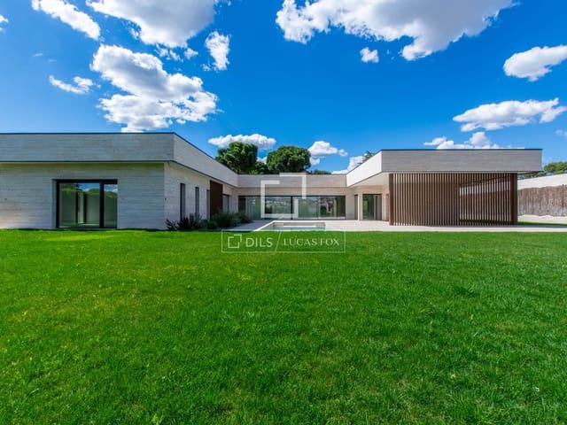 5 slaapkamer Villa te koop in Boadilla del Monte met zwembad garage - € 4.500.000 (Ref: 9844546)