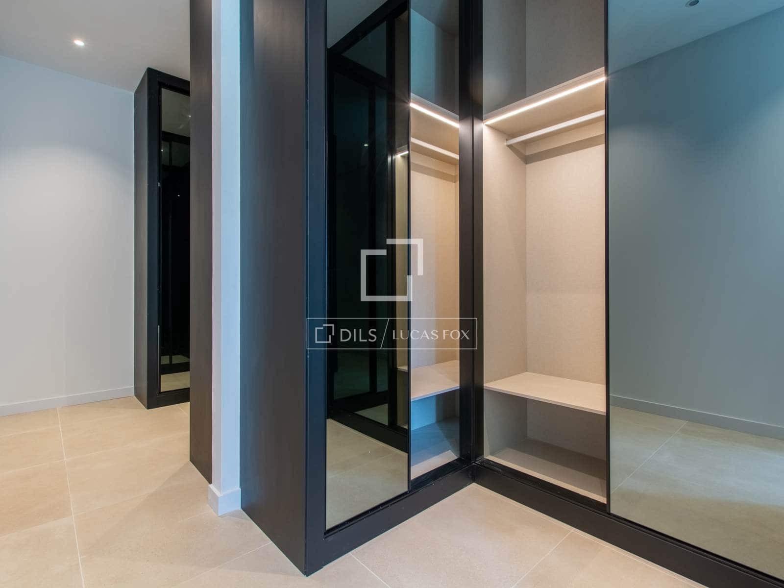 5 bedroom Villa for sale in Boadilla del Monte with pool garage - € 4,500,000 (Ref: 9844546)