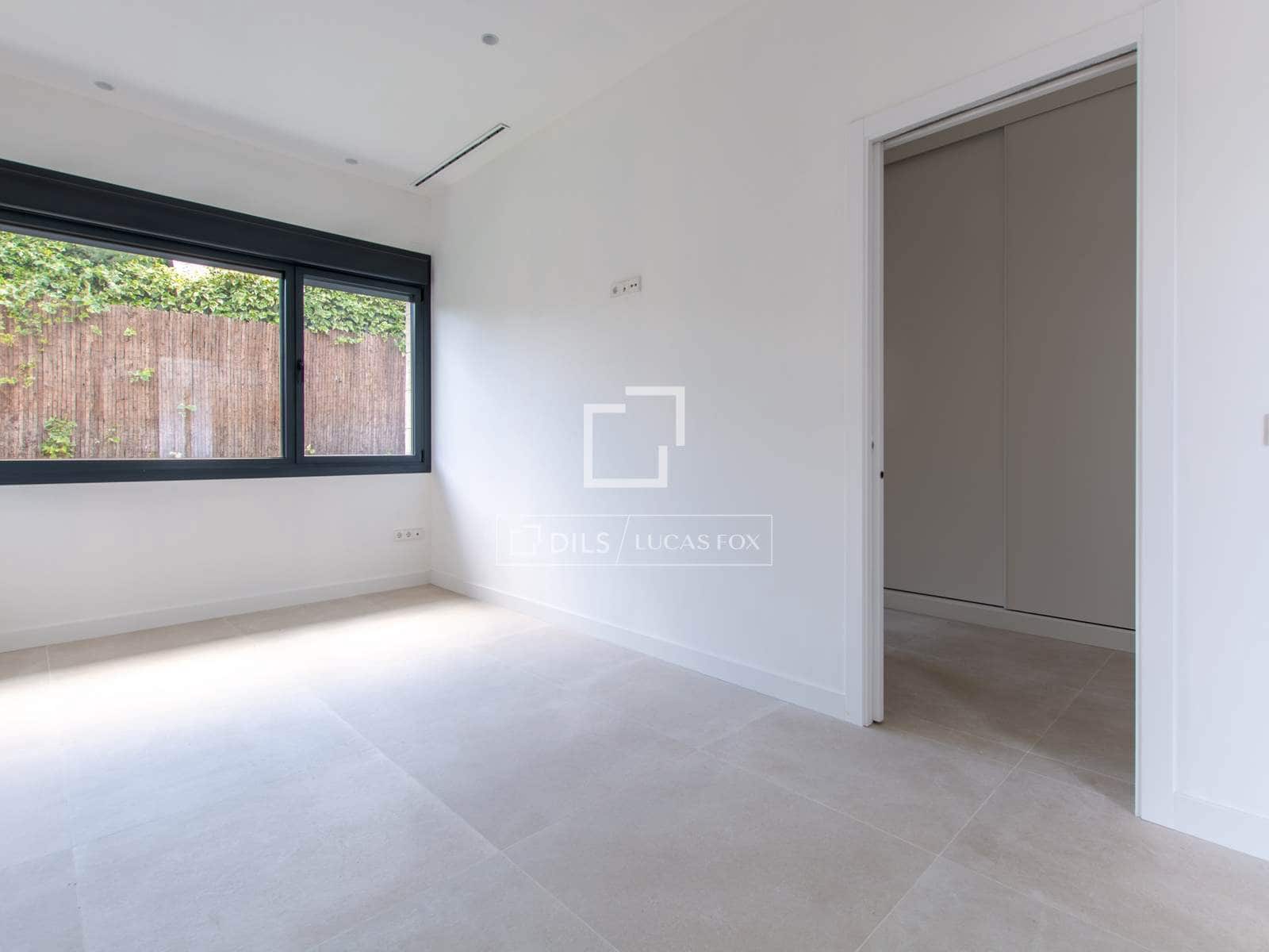 5 bedroom Villa for sale in Boadilla del Monte with pool garage - € 4,500,000 (Ref: 9844546)