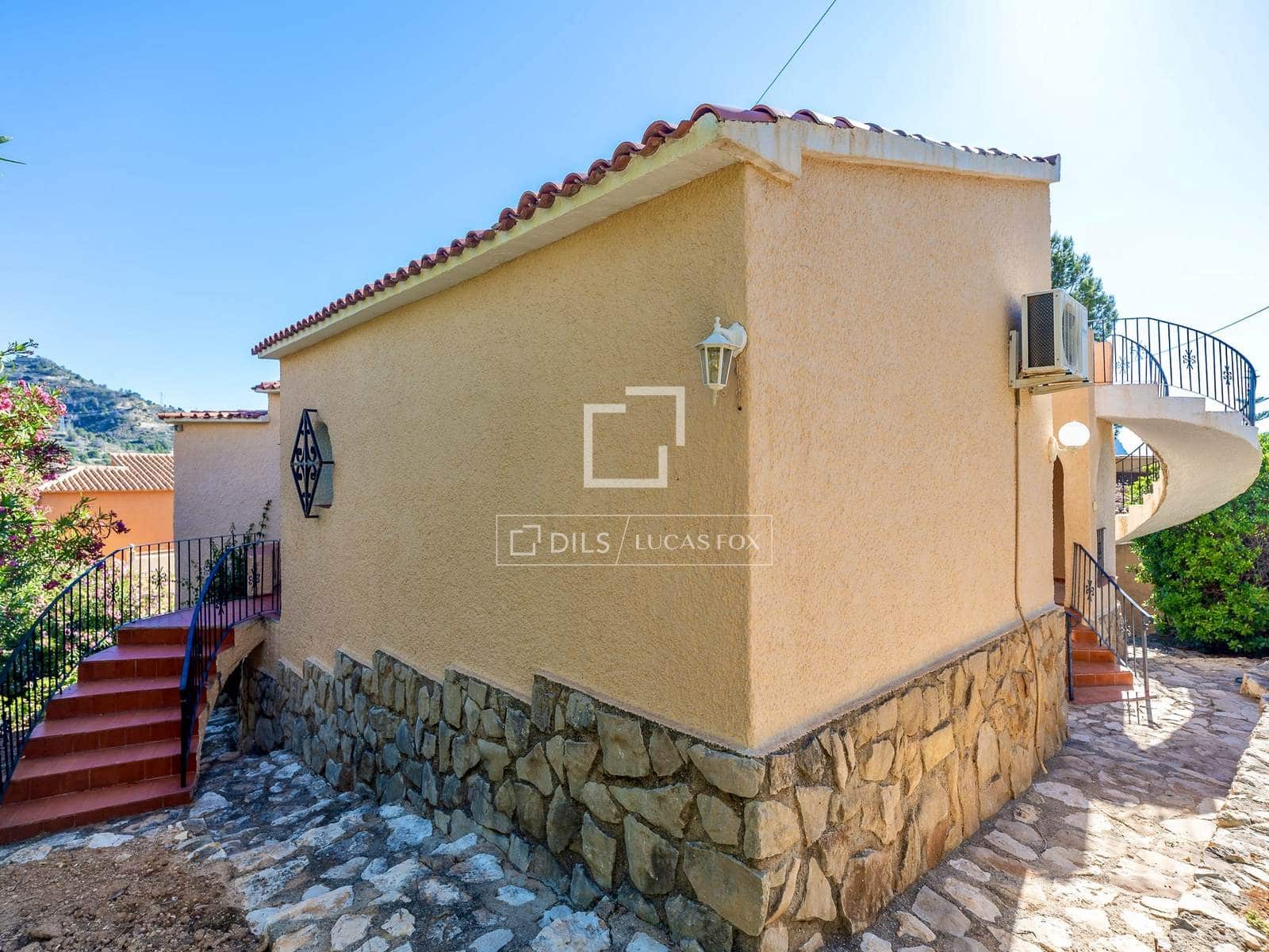 4 quarto Moradia para venda em Calpe / Calp com piscina garagem - 445 000 € (Ref: 9844547)