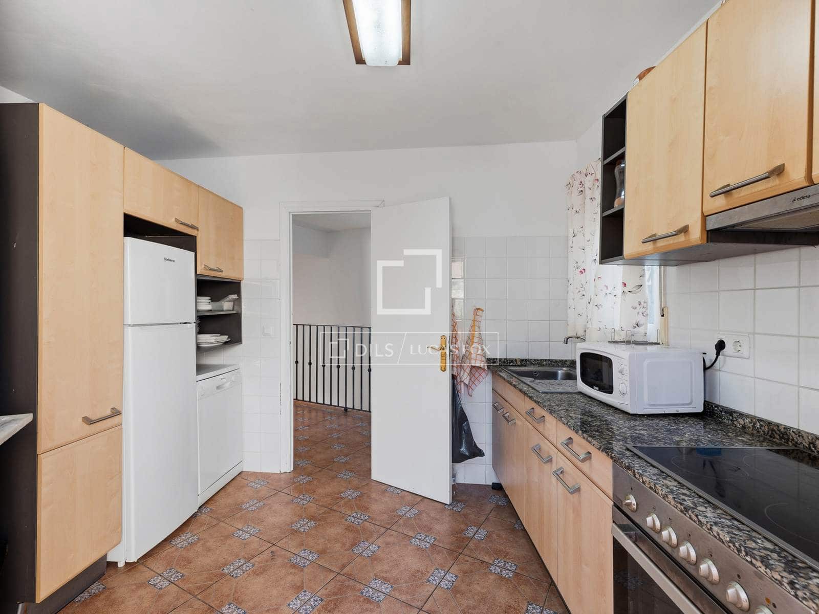4 quarto Moradia para venda em Calpe / Calp com piscina garagem - 445 000 € (Ref: 9844547)