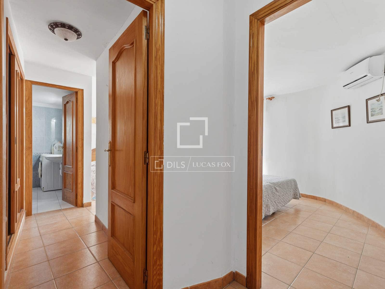 4 quarto Moradia para venda em Calpe / Calp com piscina garagem - 445 000 € (Ref: 9844547)