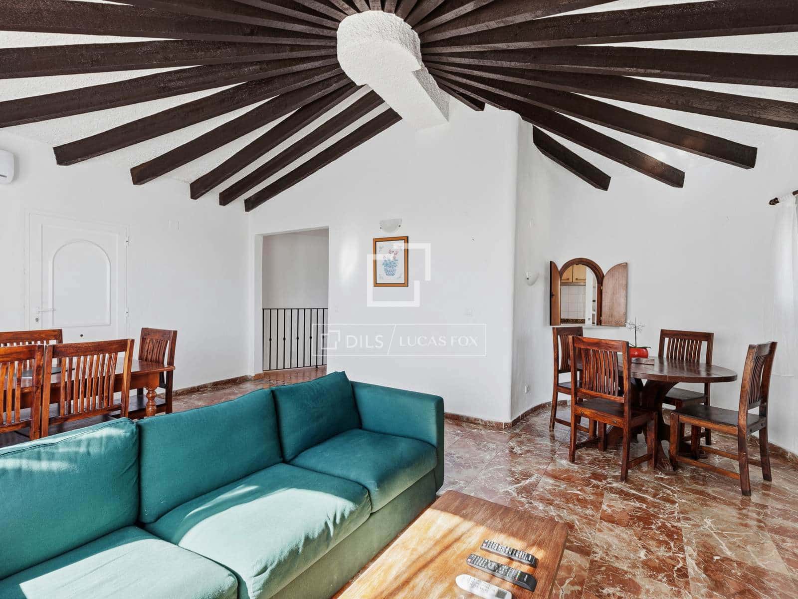 4 quarto Moradia para venda em Calpe / Calp com piscina garagem - 445 000 € (Ref: 9844547)